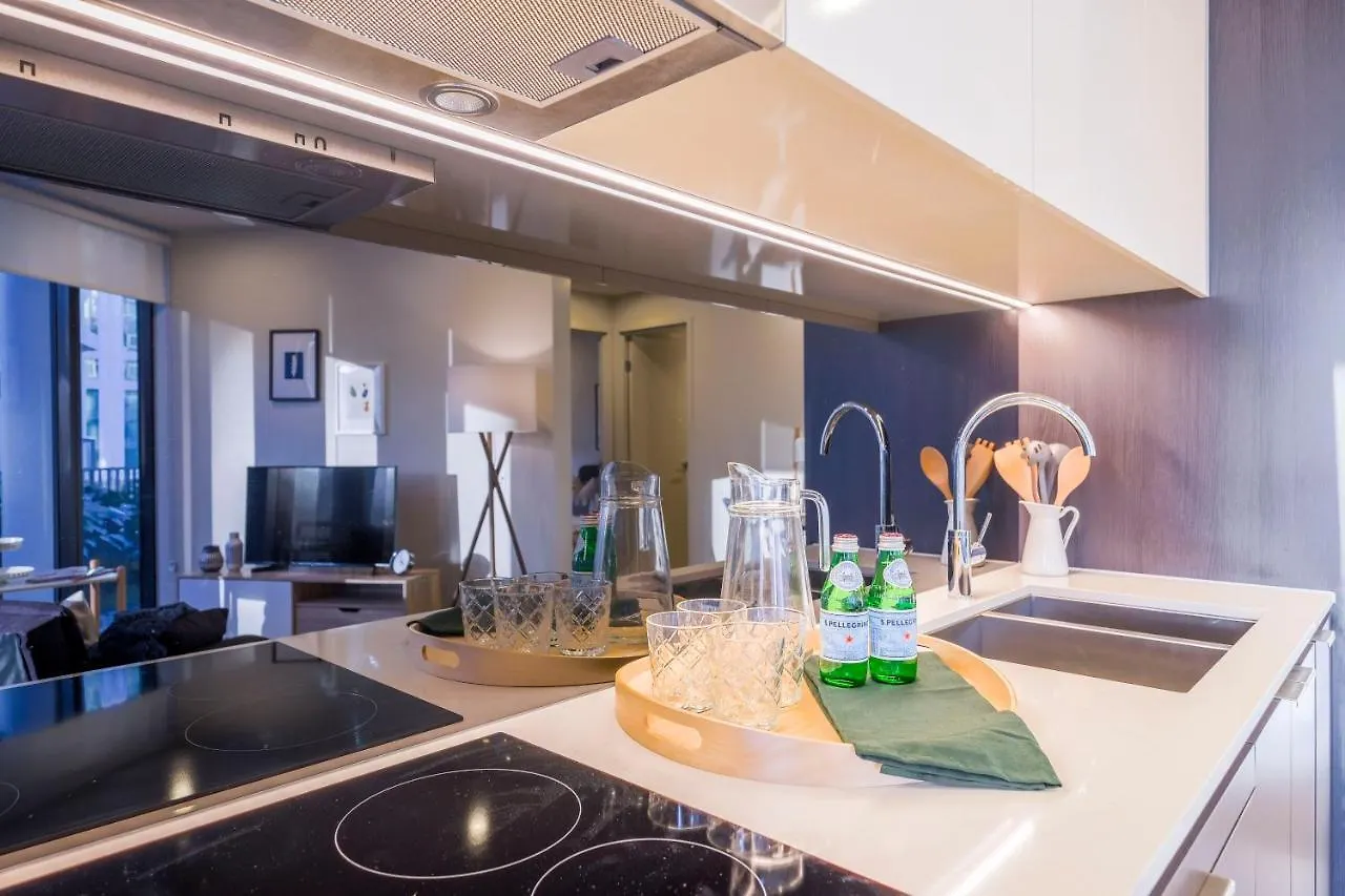 Airtrip Apartments On Queen Street Brisbane