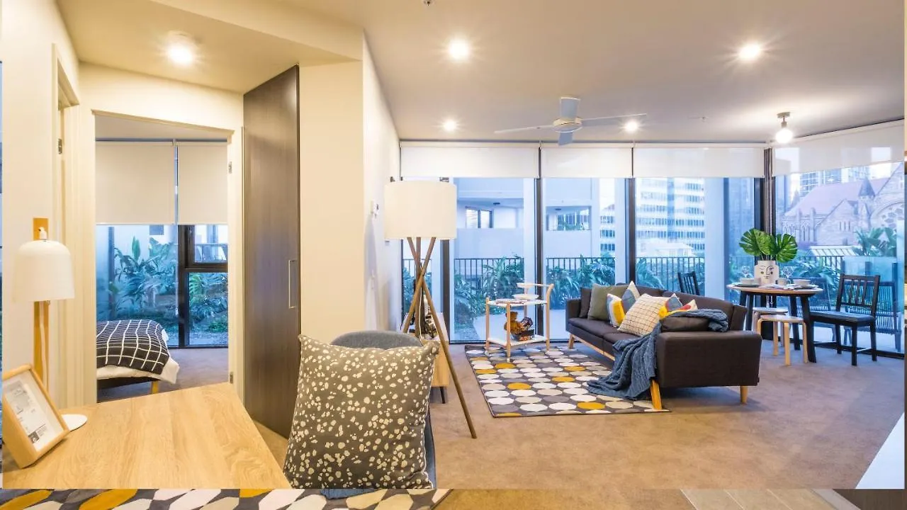 Airtrip Apartments On Queen Street Brisbane Australia